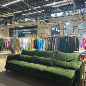 Диван DANTE в магазине GALLERIA, Brands’ Stories, Екатеринбург