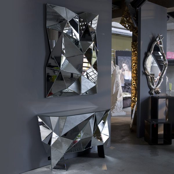 Зеркальное стекло