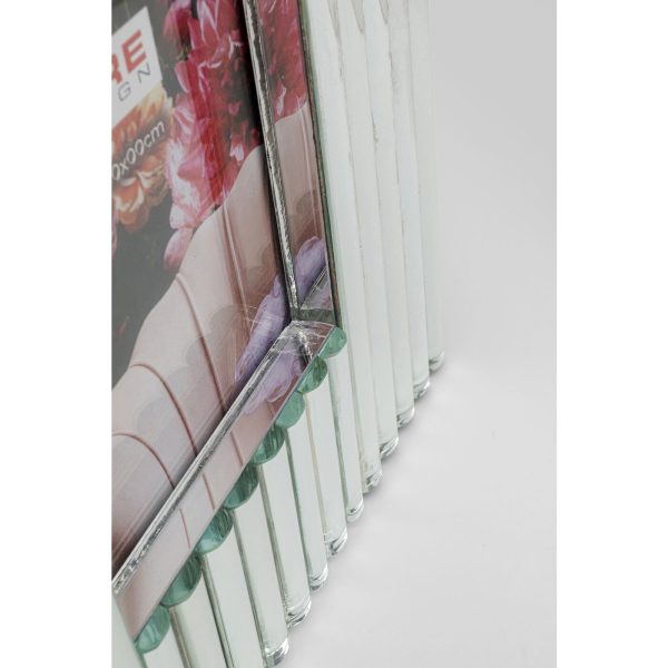 Зеркальное стекло