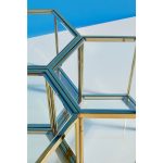 Бесцветный