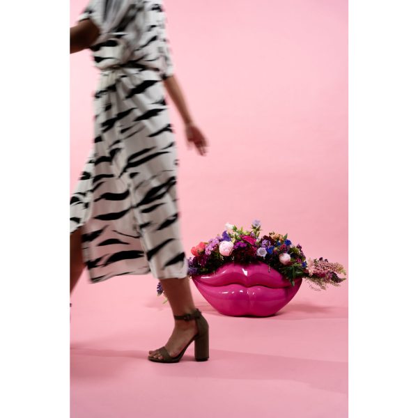 KARE-55263-master-mood-a-1400x1400 коллекция "Губы" 58*28*26