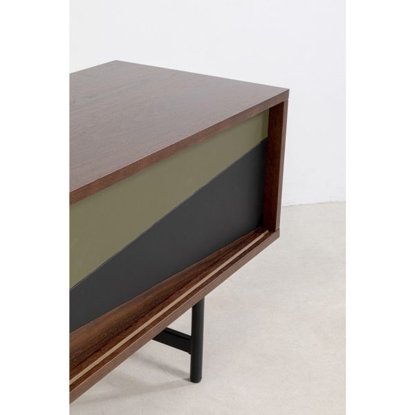 Ореховое дерево