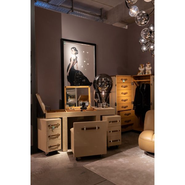 KARE-87204-master-mood-a-1400x1400 коллекция "Венеция" 138*78*51