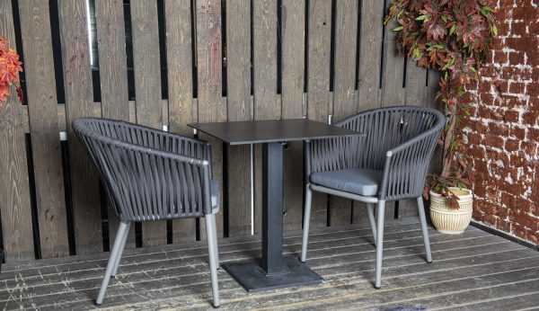 "Каффе" интерьерный стол из HPL квадратный 64х64см, цвет "серый гранит" — изображение 3