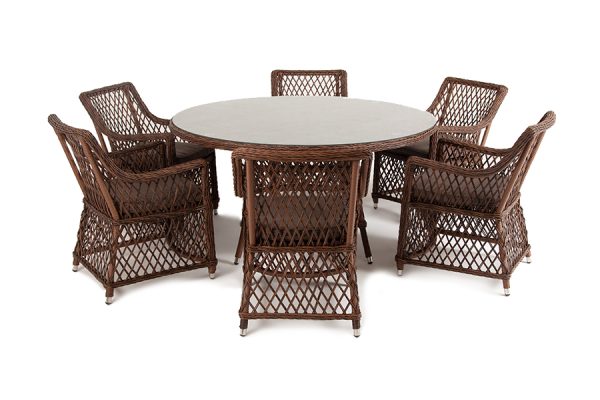 цвет коричневый