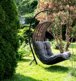 цвет коричневый с серо-коричневой подушкой