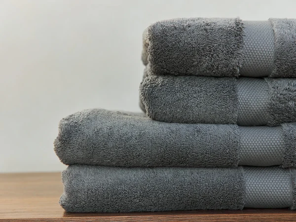 Набор махровых полотенец Rubi 4 шт. темно-серый — изображение 3