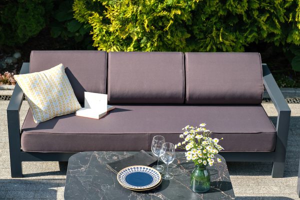 "Гранада" диван 3-местный, каркас алюминий темно-серый (RAL7024) шагрень, ткань темно-серая 027 — изображение 5