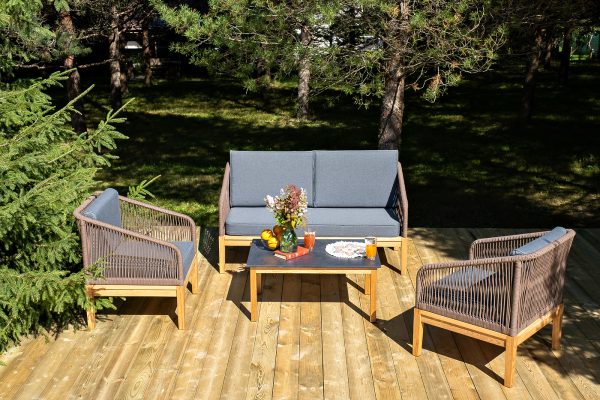 основание дуб