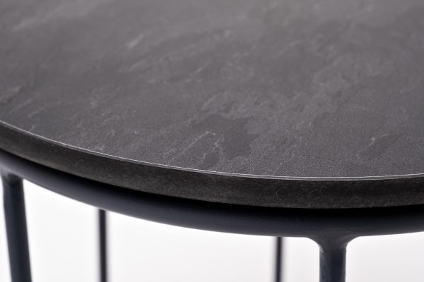 Эквадор-журнальный-стол-из-HPL-круглый-O40-H55-каркас-из-алюминия-темно-серый-RAL-7024-муар-цвет-столешницы-серый-гранит-2 цвет столешницы "серый гранит"