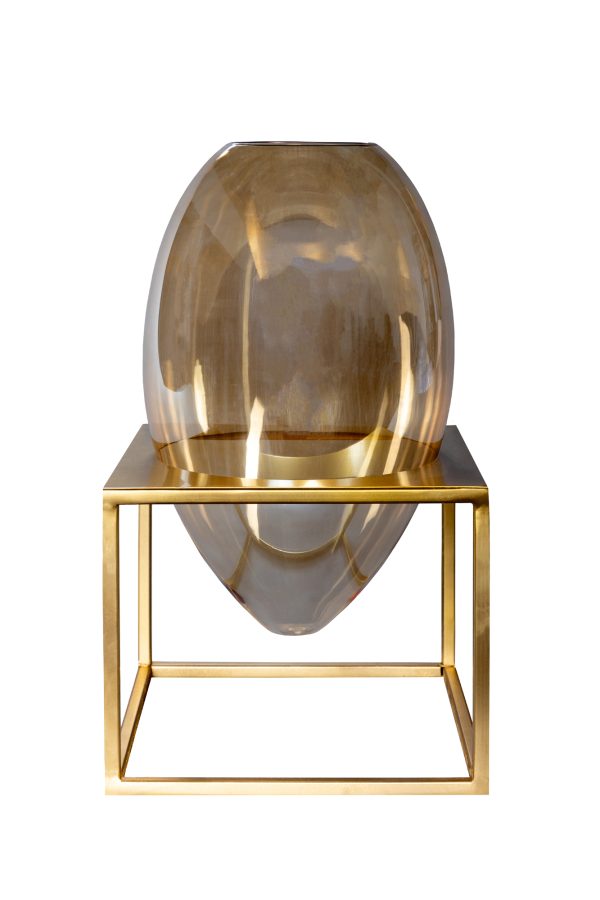 Ваза на золотом подстолье овальная 0.43x0.25x0.25м — изображение 2