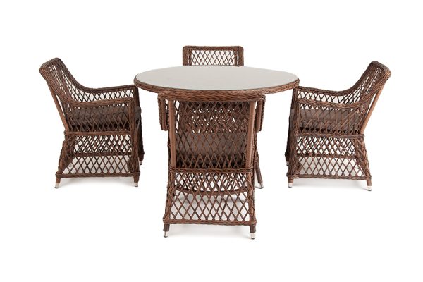 цвет коричневый