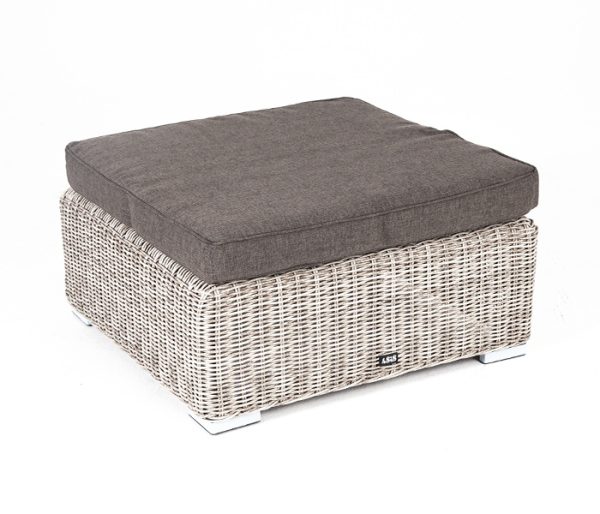 Лунго-плетеная-оттоманка-с-подушкой-цвет-бежевый-1 цвет бежевый