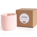 Арома свеча Omini в бетонном стакане 150 мл Пряный мед и тонка