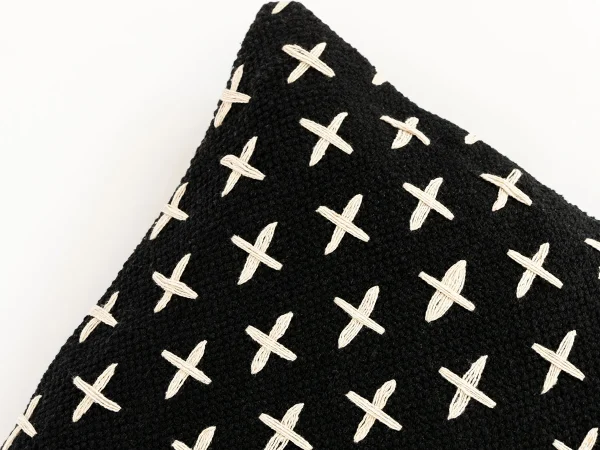 Чехол на подушку Empire 45х45 белый, черный — изображение 4