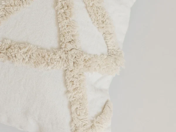 Чехол на подушку Moor белый — изображение 5