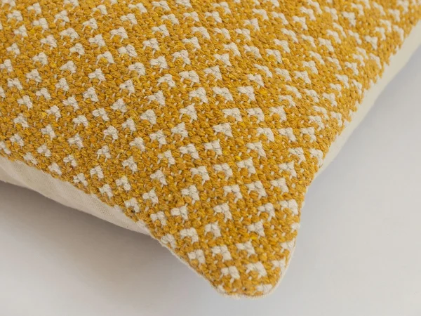 Чехол на подушку Orient 45х45 желтый — изображение 4