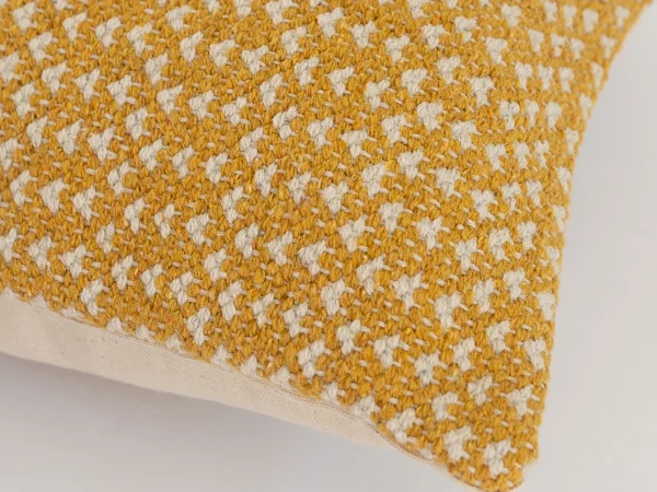 Чехол на подушку Orient 50х30 желтый — изображение 4