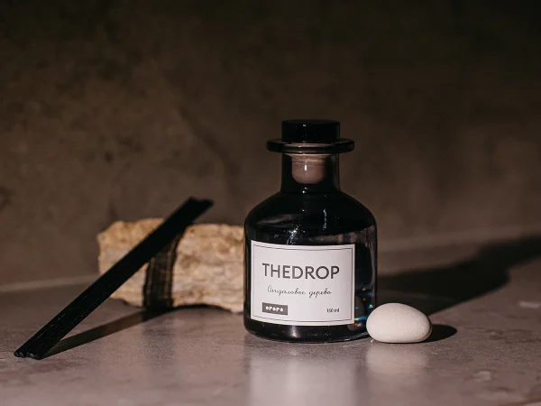 Диффузор THEDROP 150 мл, аромат сандаловое дерево черный — изображение 4