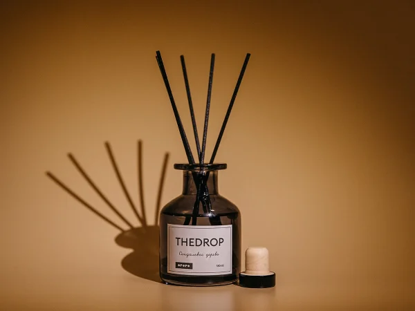 Диффузор THEDROP 150 мл, аромат сандаловое дерево черный — изображение 5