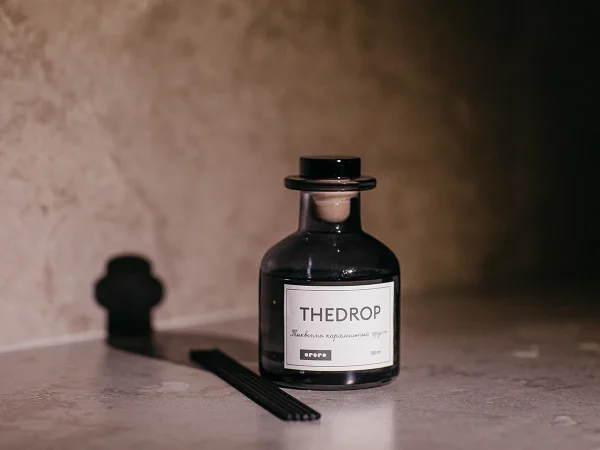 Диффузор THEDROP 150 мл, аромат тыквенно-карамельный хруст черный — изображение 3
