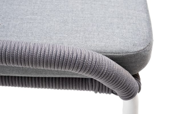 "Милан" стул плетеный из роупа, каркас алюминий белый муар, роуп светло-серый круглый, ткань светло-серая — изображение 5
