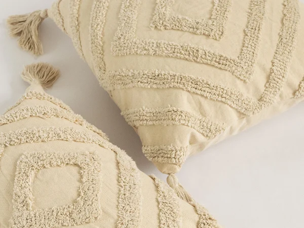 Набор чехлов на подушку Rug бежевый — изображение 4