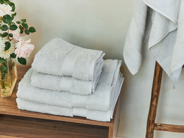 Набор махровых полотенец Rubi 4 шт. светло-серый — изображение 5