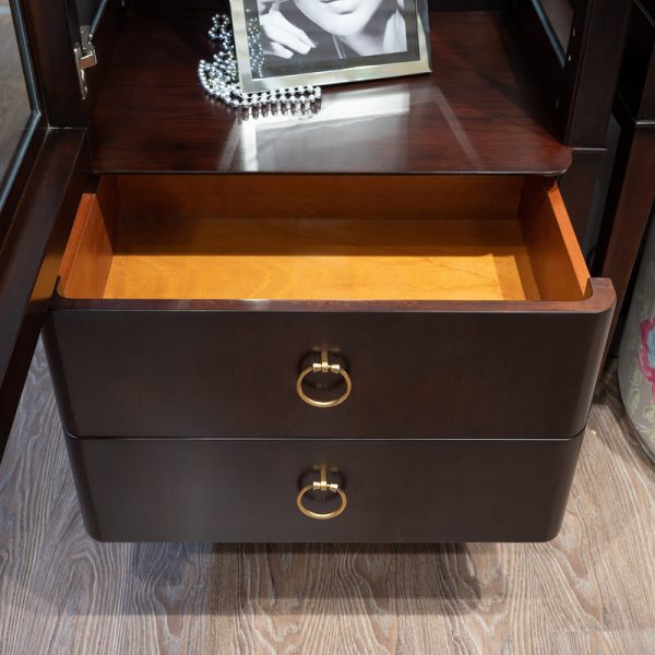 vitrina-modena-fratelli-barri-3 Витрина MODENA, FRATELLI BARRI — изображение 4