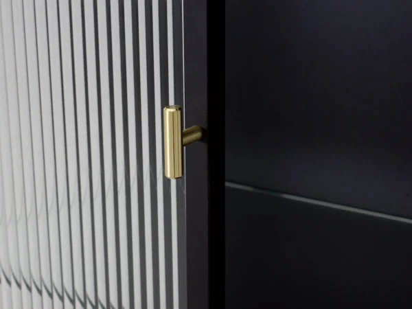 vitrina-the-one-4 Витрина The One черный — изображение 5