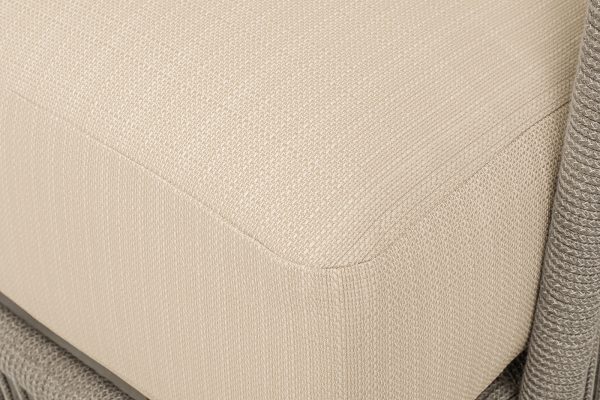 "Альбано" диван 3-местный плетеный из роупа, каркас алюминий светло-серый (RAL7035) муар, роуп серый меланж круглый, ткань Mossle светло-бежевая — изображение 5