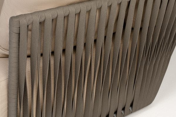 "Форли" диван 2-местный плетеный из роупа, каркас алюминий светло-серый (RAL7035) муар, роуп серо-коричневый 23мм, ткань Mossle бежевая — изображение 5