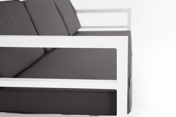 "Эстелья" диван 3-местный, каркас алюминий белый муар, ткань темно-серая 027 — изображение 4