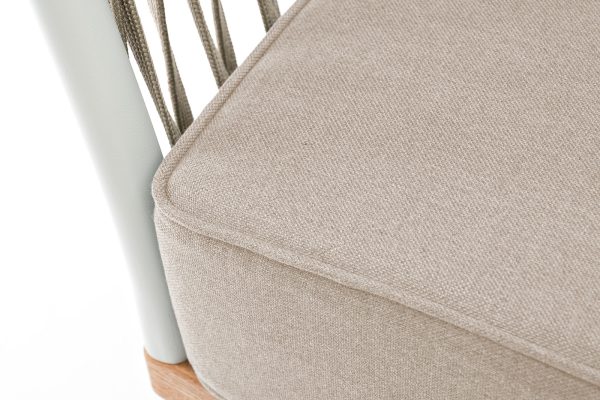 ткань бежевая 052