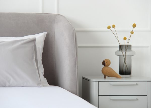 Кровать двуспальная Classic 200 см (серый, велюр) — изображение 4