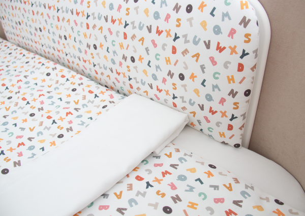Постельное бельё в детскую кроватку «Разноцветные буквы» (сатин) — изображение 2