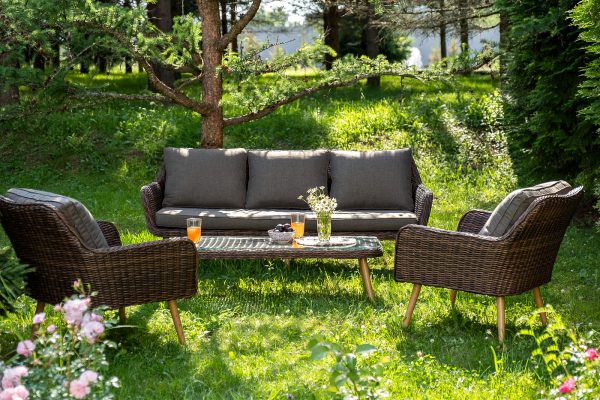 цвет коричневый