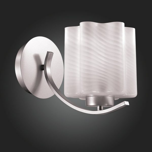 sl117.501.01-bra-st-luce-serebristyjbelyj-s-poloskami-e27-160w-onde-1 SL117.501.01 Бра ST-Luce Серебристый/Белый с полосками E27 1*60W ONDE — изображение 2