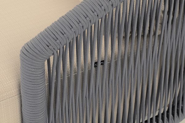 "Верона" диван 3-местный плетеный из роупа, каркас алюминий светло-серый (RAL7035) муар, роуп светло-серый круглый, ткань Mossle светло-бежевая — изображение 5