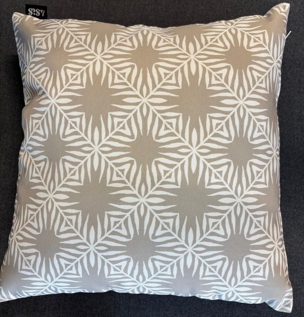 Декоративная подушка 40х40 см