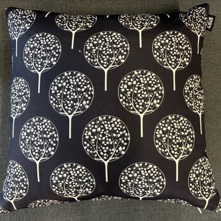 Декоративная подушка 40х40 см