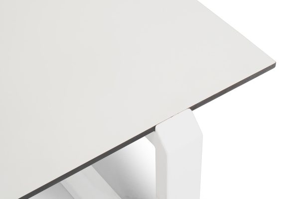 "Варадеро" журнальный стол из HPL 110х60 H43, каркас алюминий белый муар, цвет столешницы "молочный" — изображение 4