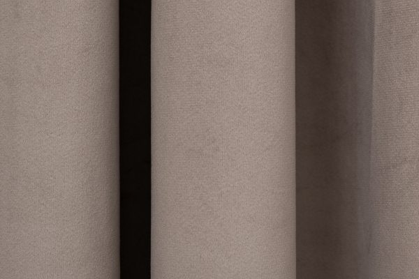 121GD-00011 Портьера Silkу бежевая  димаут 275*260 — изображение 3