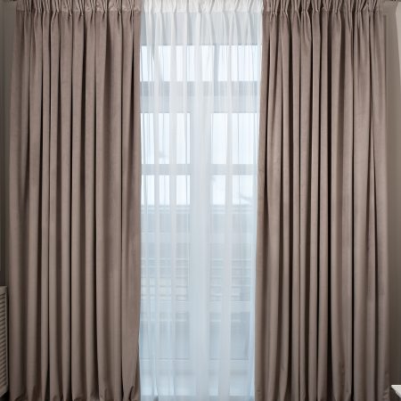 121GD-00011 Портьера Silkу бежевая  димаут 275*260