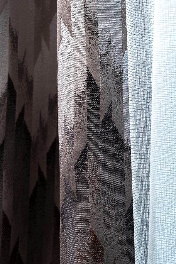 121GD-03603 Портьера CASCADA серая 275*260 — изображение 4