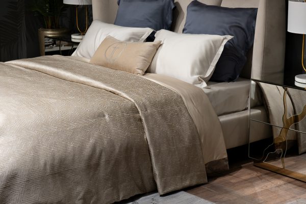 121GD-12114 Покрывало Gloss бежевое 260*260 — изображение 3