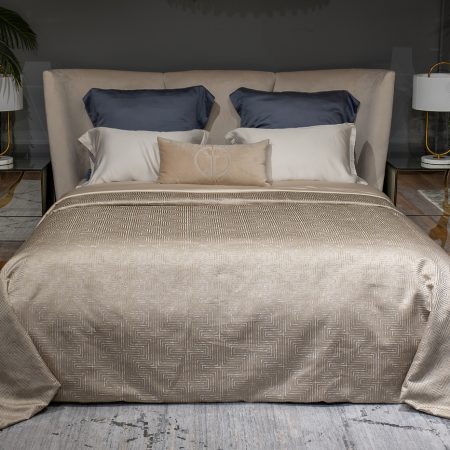 121GD-12114 Покрывало Gloss бежевое 260*260