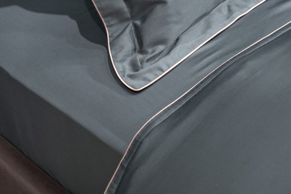 130HB-00055  Простыня на резинке сатин зеленый 160*200*30 — изображение 2