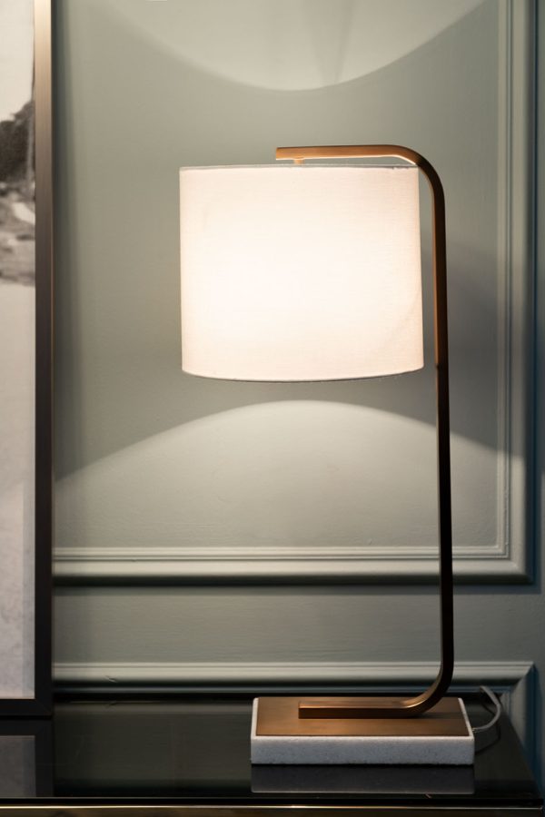 22-89016 Лампа настольная плафон белый 27*h.66 см — изображение 2