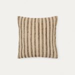 Чехол для подушки Enara из шелка и хлопка в бежево-коричневую полоску 45 x 45 см